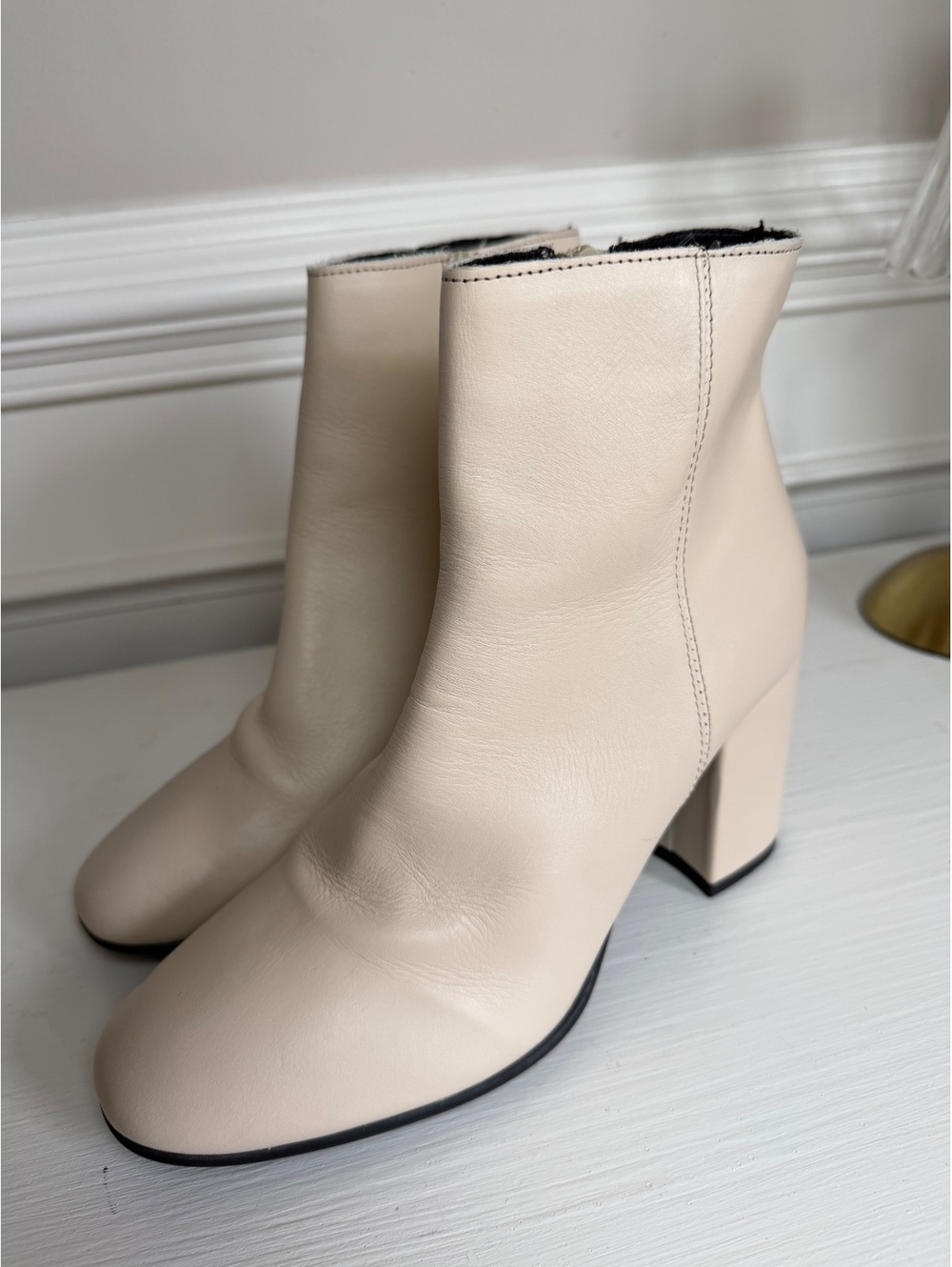 Rizzoli Beige Leather Ankle Boots with Block Heel and Side Zipper, Size 9